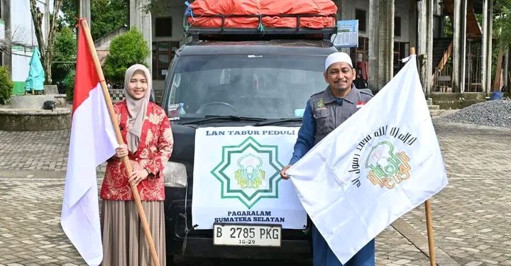 ‘Lantabur Peduli’ Antar Langsung Bantuan Untuk Sumatera Barat